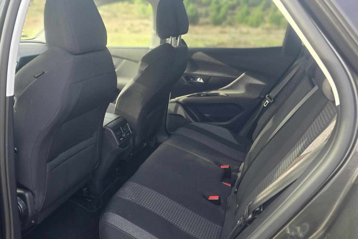 peugeot-3008-1-5-bluehdi-2018-diesel-1499cc