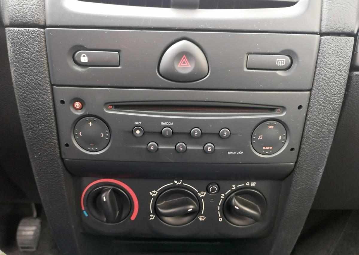 renault-clio-1-2-2002-gasolina-1149cc