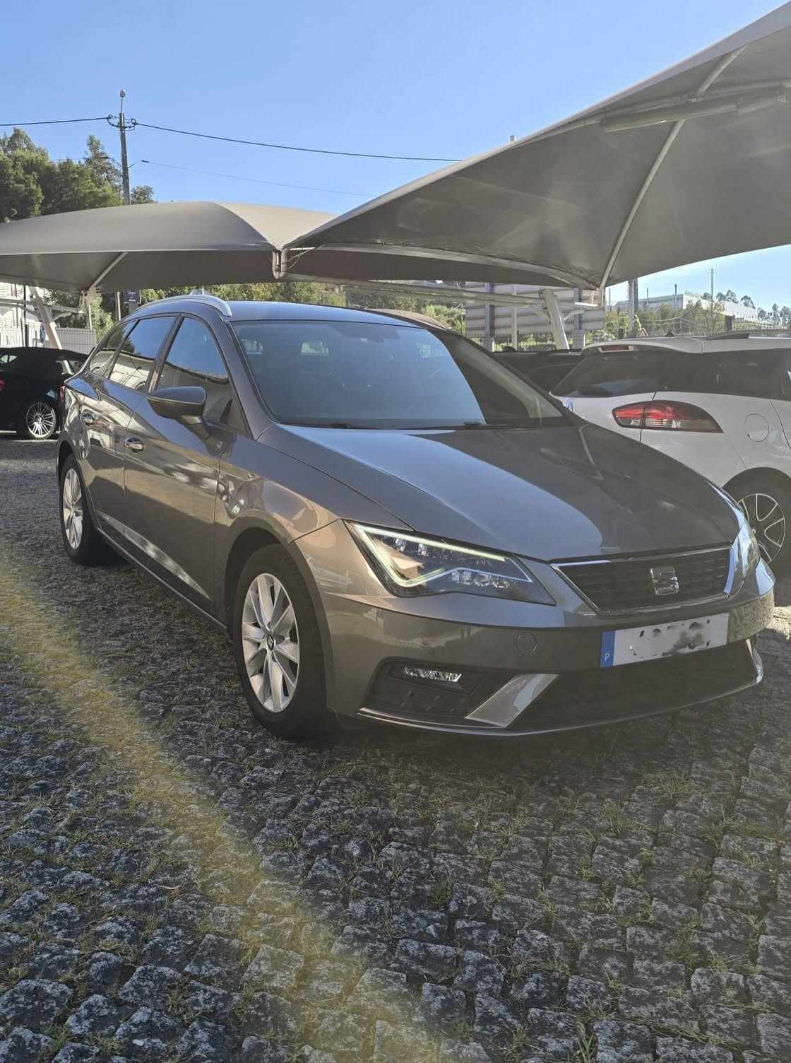 seat-leon-1-6-tdi-2017-diesel-1598cc