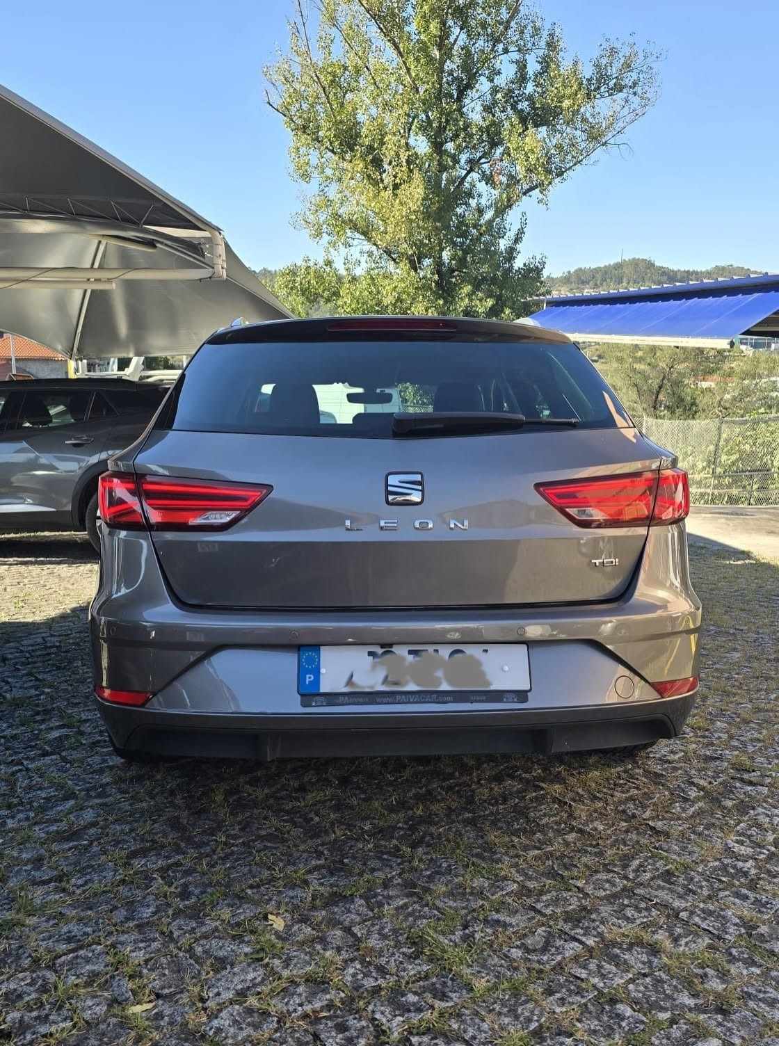 seat-leon-1-6-tdi-2017-diesel-1598cc