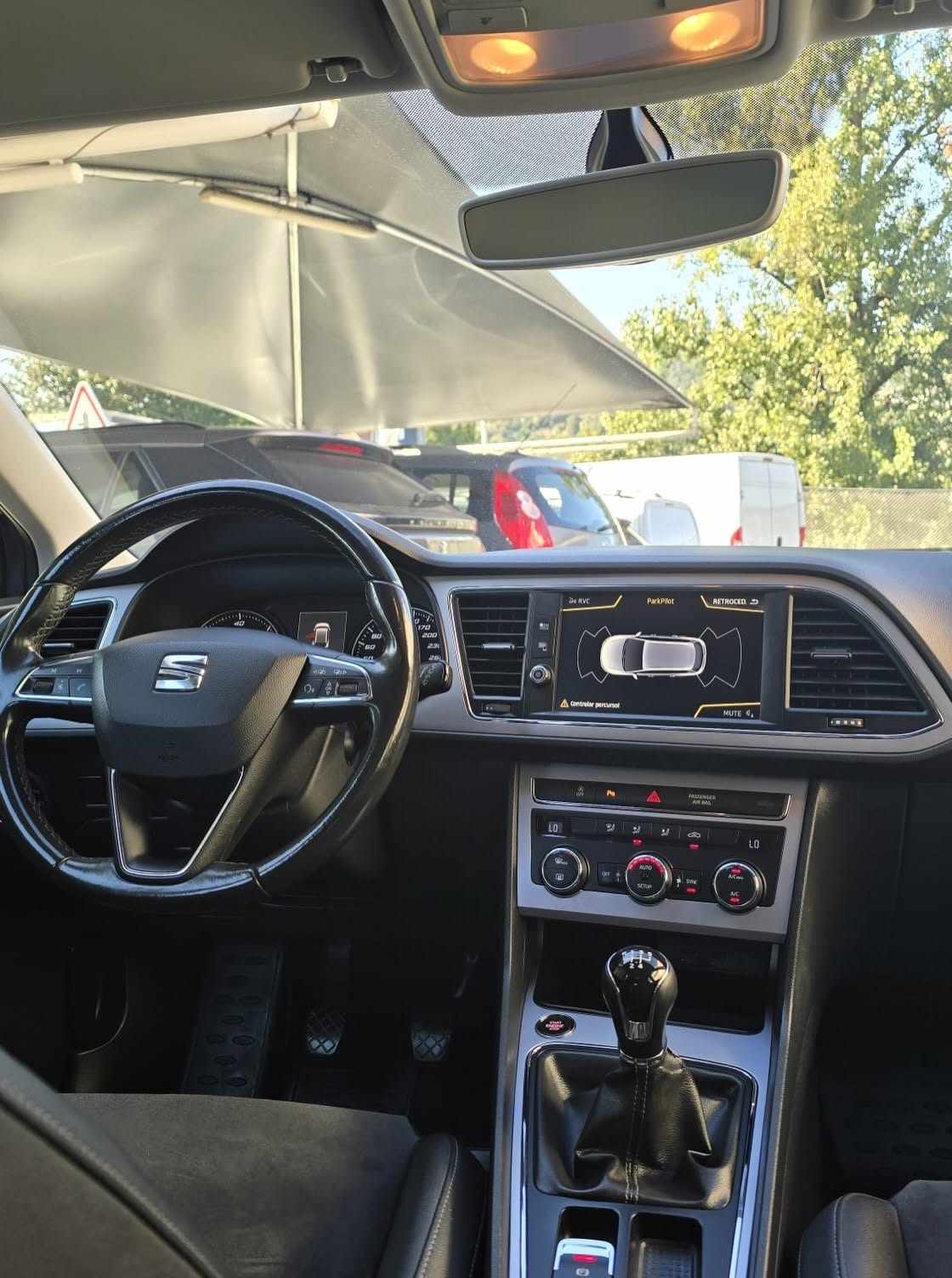 seat-leon-1-6-tdi-2017-diesel-1598cc