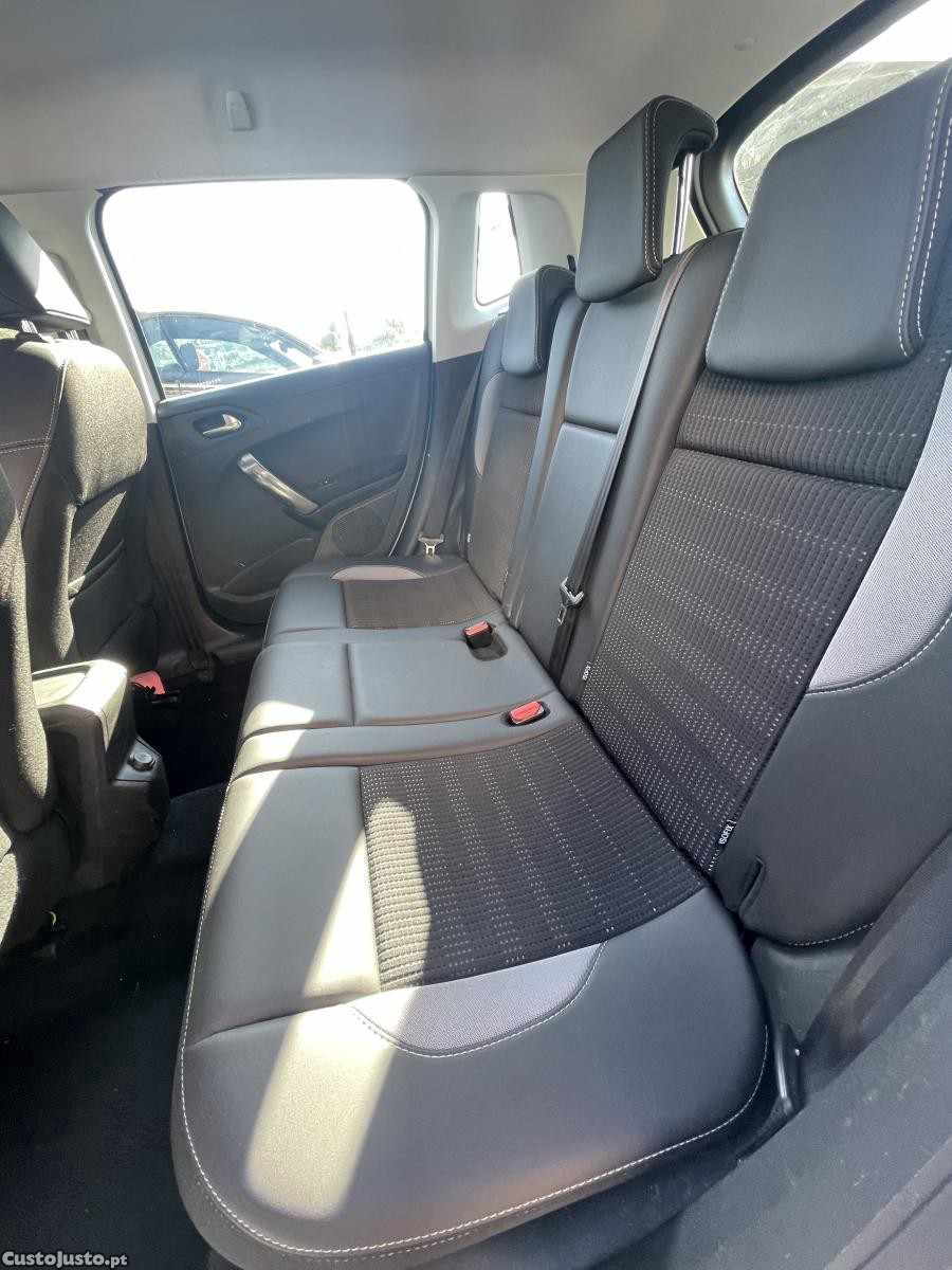 peugeot-2008-1-2-vti-2015-gasolina-1199cc