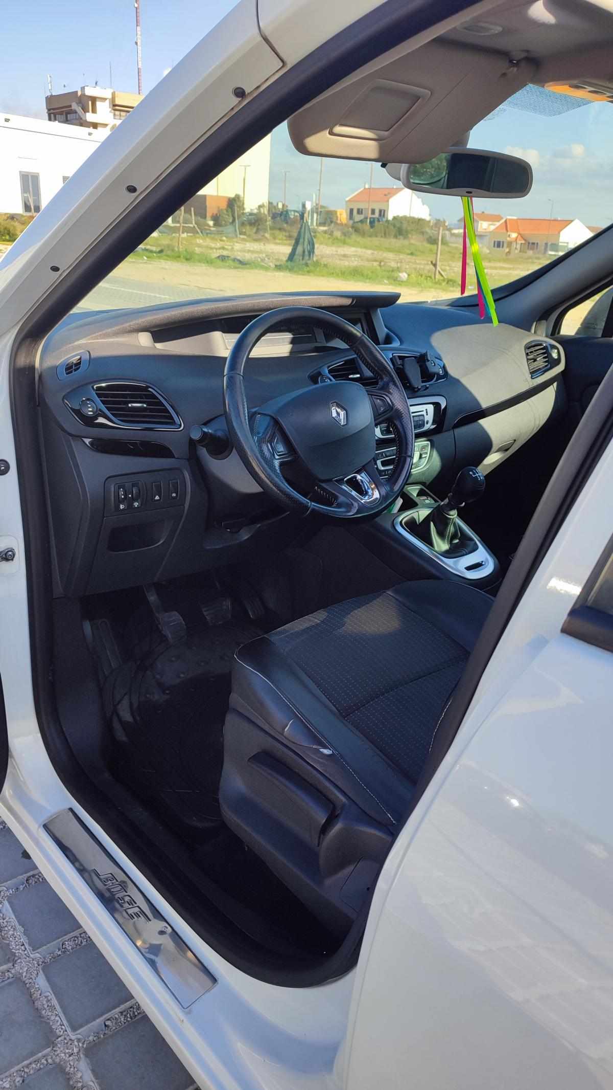 renault-scenic-1-5-dci-2014-diesel-1461cc