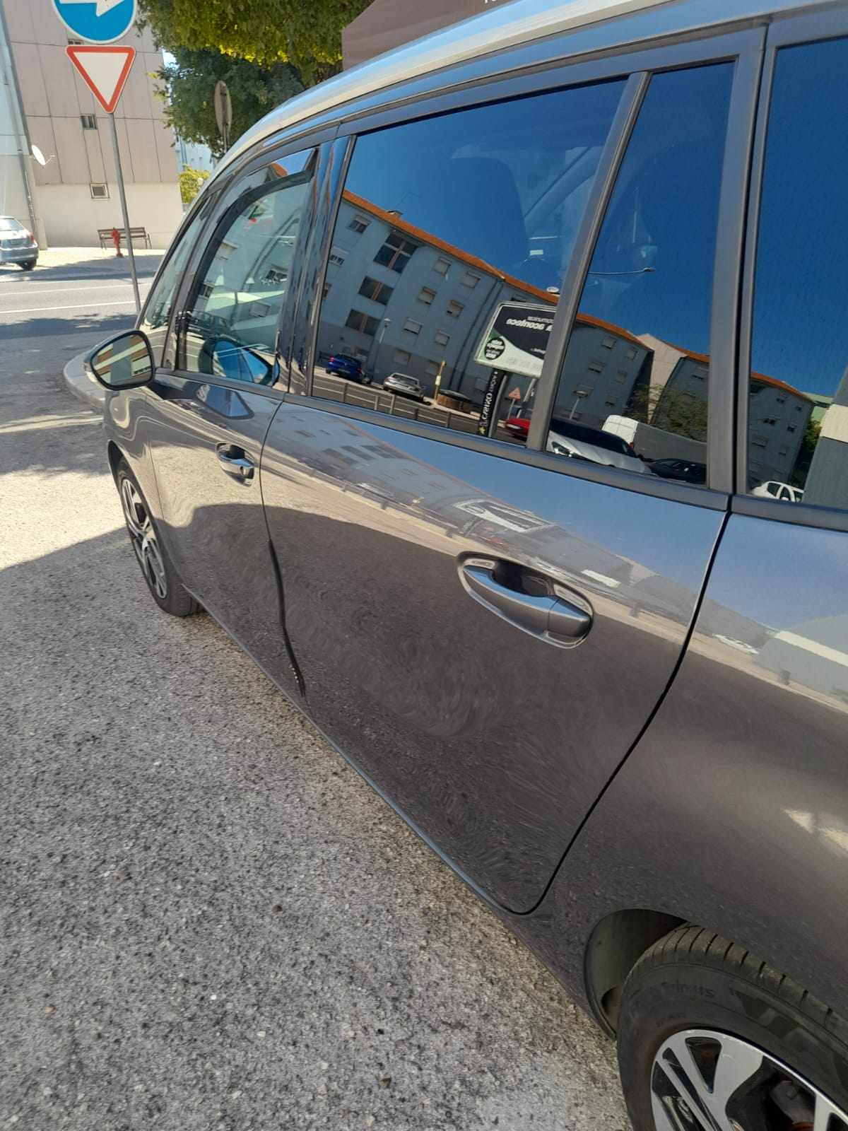 citroen-c4-picasso-1-5-bluehdi-2019-diesel-1499cc