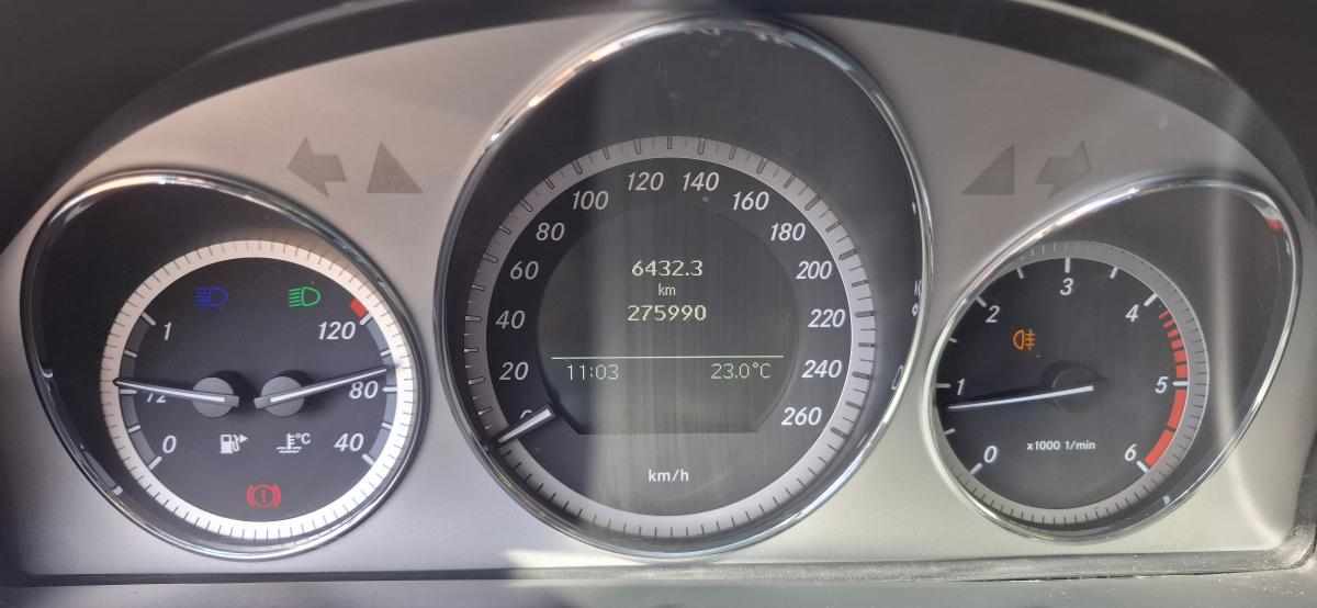 mercedes-benz-classe-c-c-200-cdi-blueefficiency-2010-diesel-2143cc