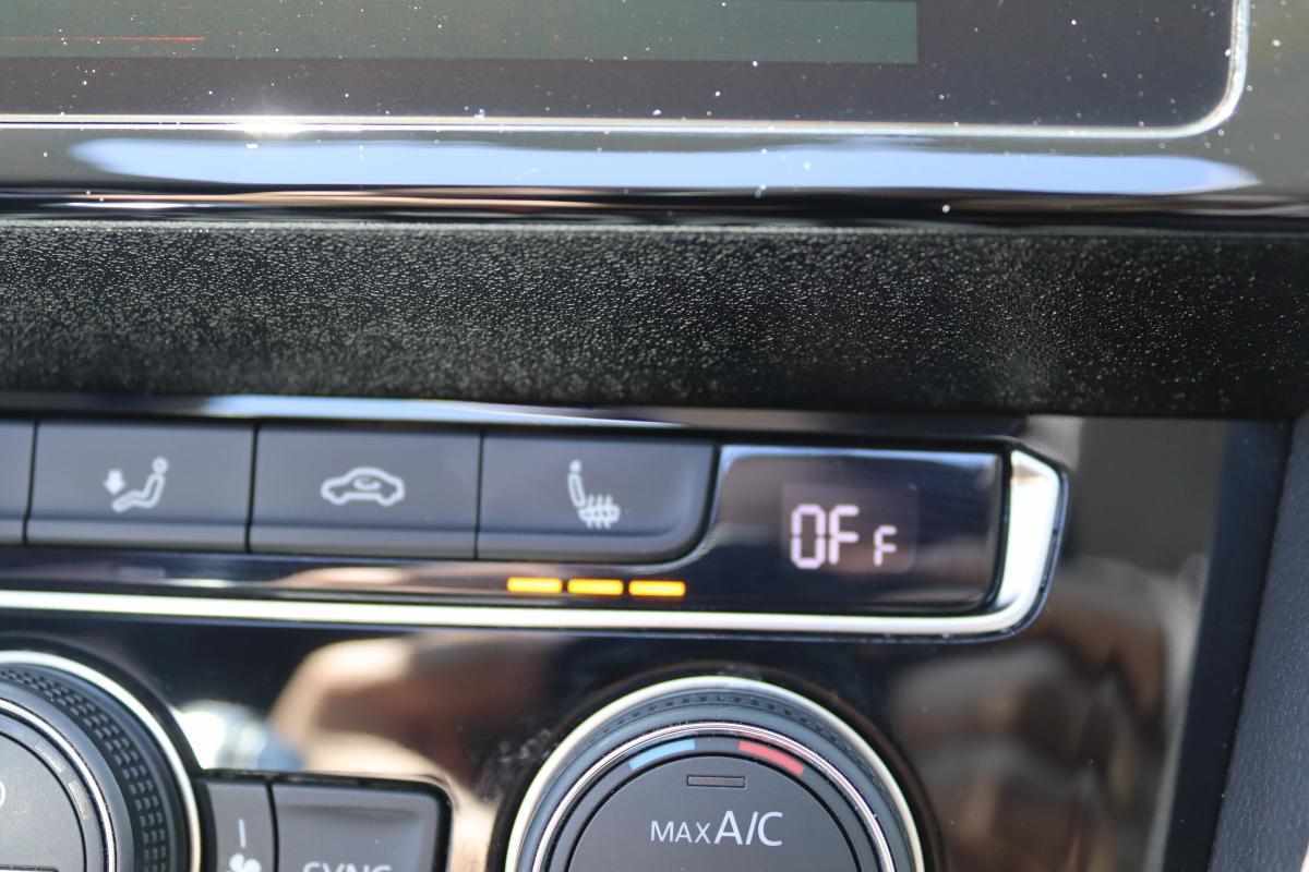 volkswagen-passat-variant-2020-hibrido-a-gasolina-1395cc