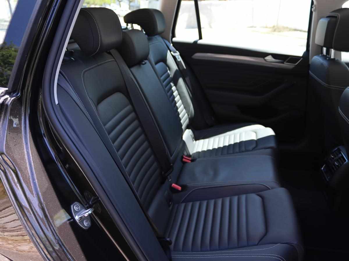 volkswagen-passat-variant-2020-hibrido-a-gasolina-1395cc