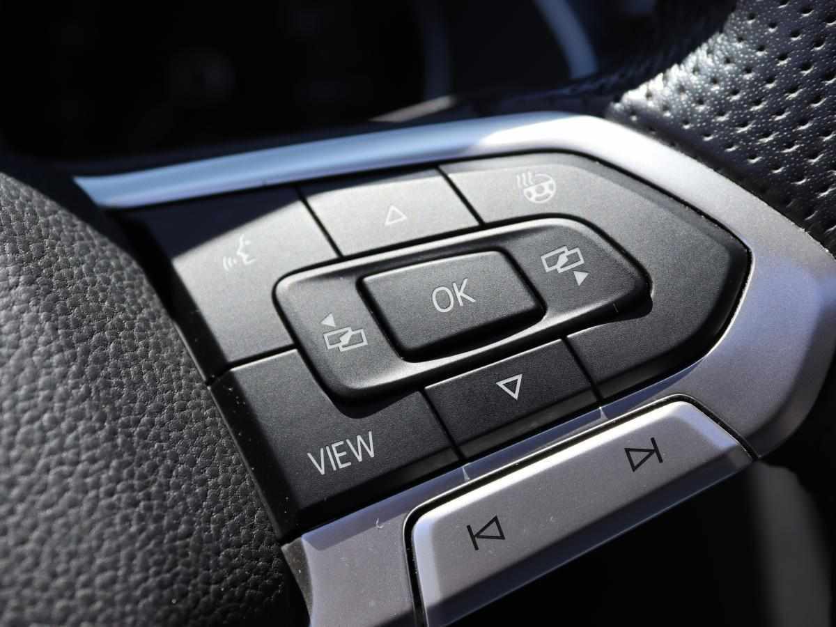 volkswagen-passat-variant-2020-hibrido-a-gasolina-1395cc
