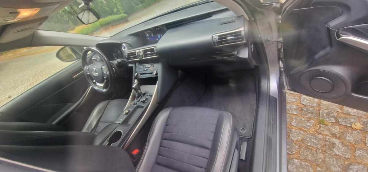 lexus-is-300h-2017-gasolina-2494cc