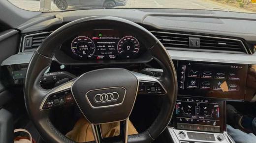 audi-e-tron-55-quattro-2023-eletrico