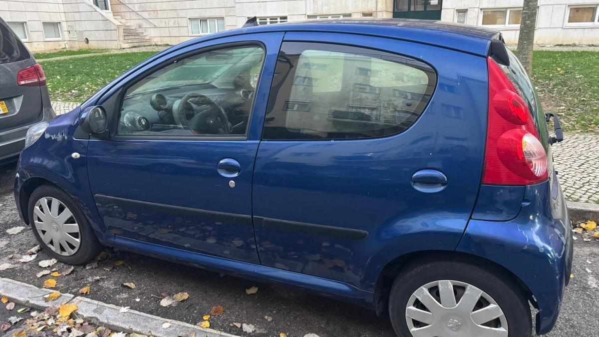 peugeot-107-1-0-2006-gasolina-998cc