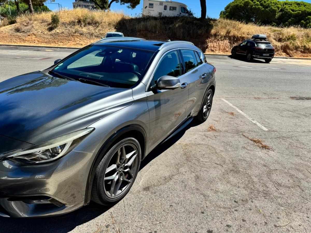 infiniti-q30-2-2-d-2-1-awd-2016-diesel-2143cc