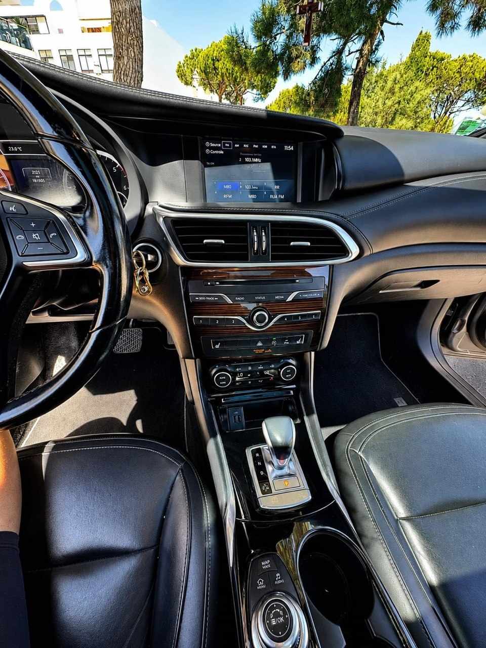 infiniti-q30-2-2-d-2-1-awd-2016-diesel-2143cc