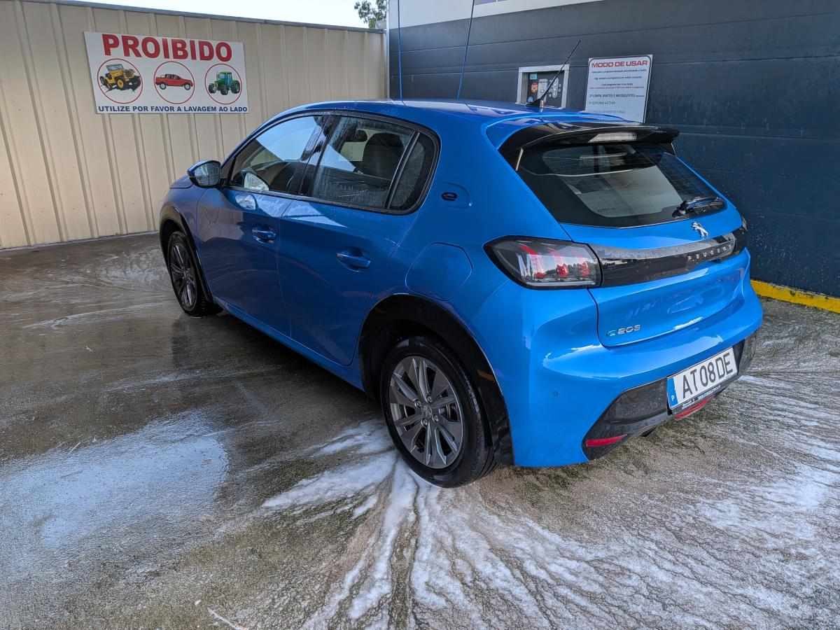 peugeot-e-208-ev-50-kwh-2020-eletrico