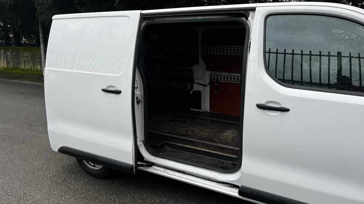 peugeot-expert-1-5-bluehdi-2020-diesel-1499cc