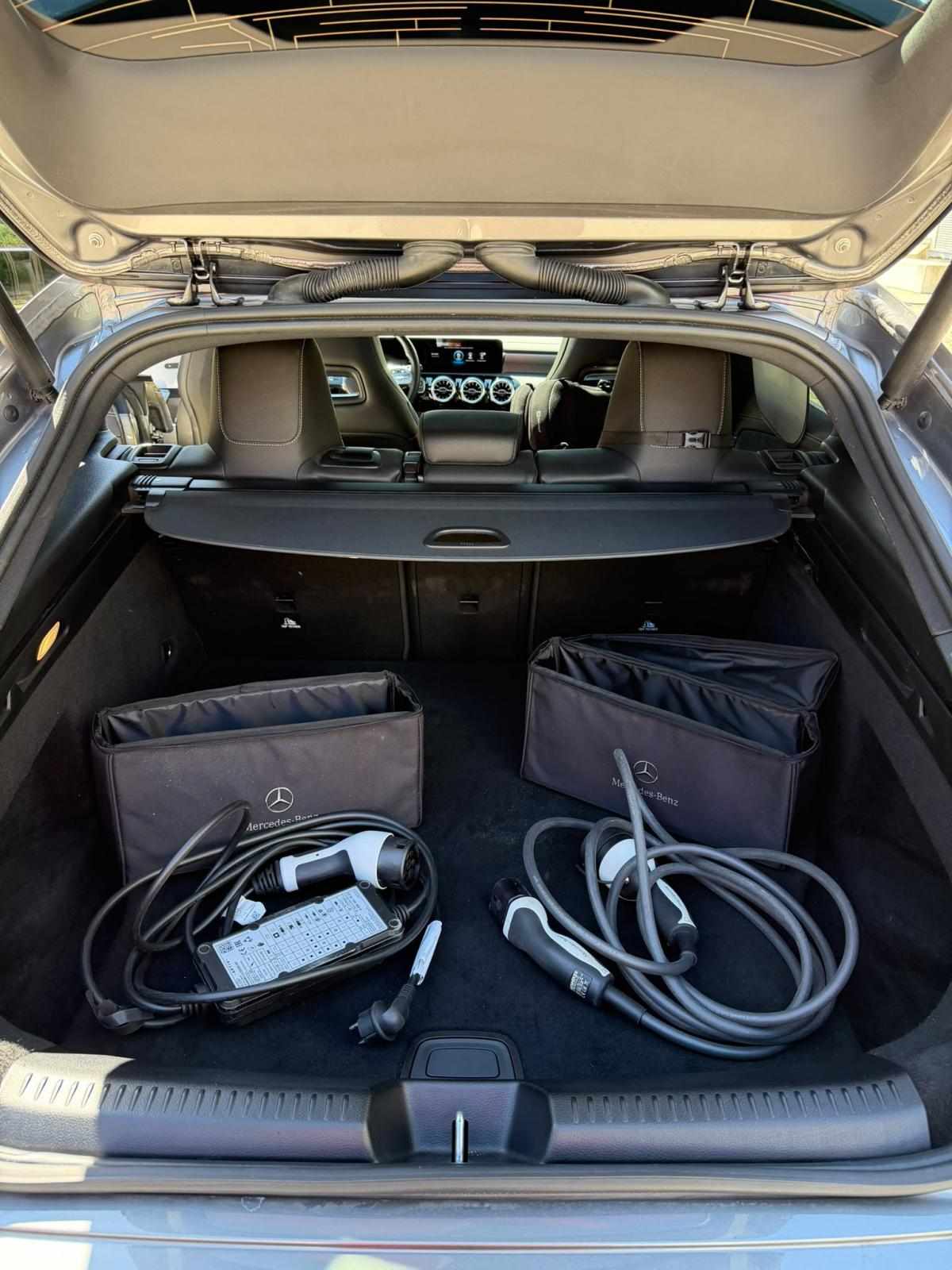 mercedes-benz-cla-250-e-2021-gasolina-1332cc