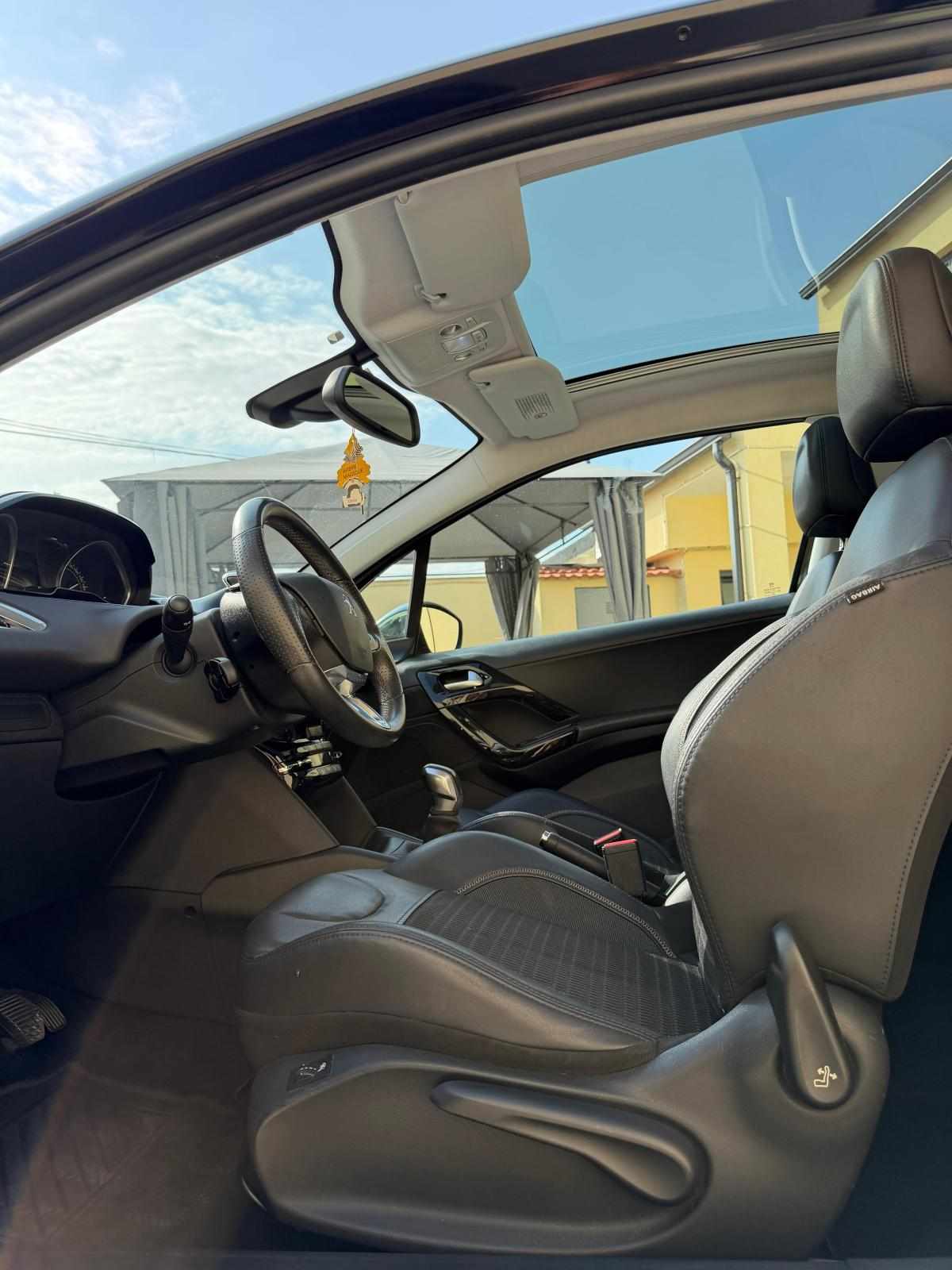 peugeot-208-1-6-vti-2014-gasolina-1598cc