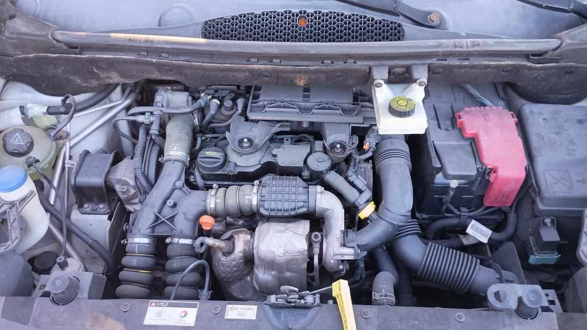 peugeot-partner-1-6-90cv-2014-diesel-1560cc