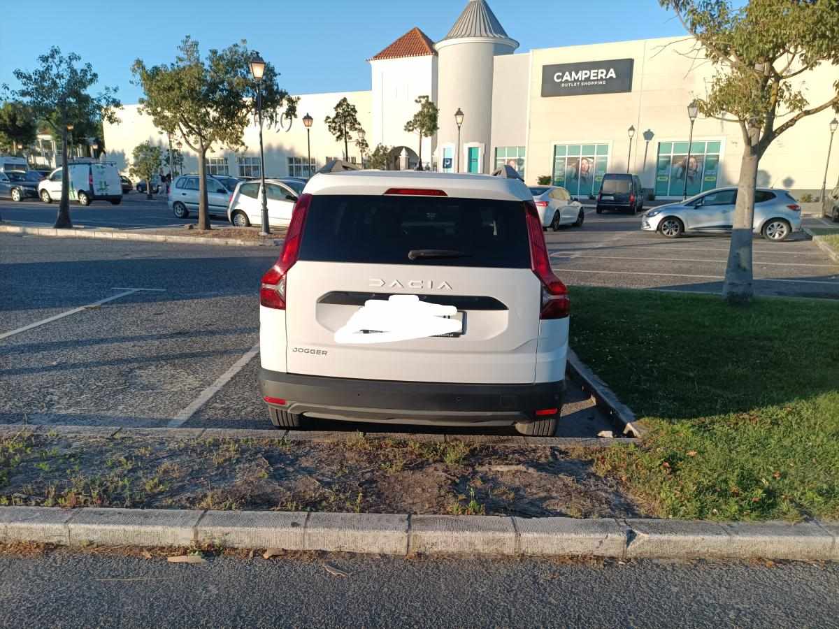 dacia-jogger-1-0-tce-eco-g-2023-gasolina-999cc
