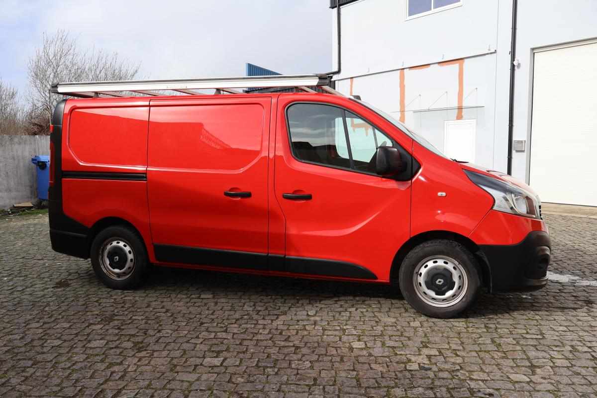 renault-trafic-l2h2-2-0dci-2016-diesel-1995cc