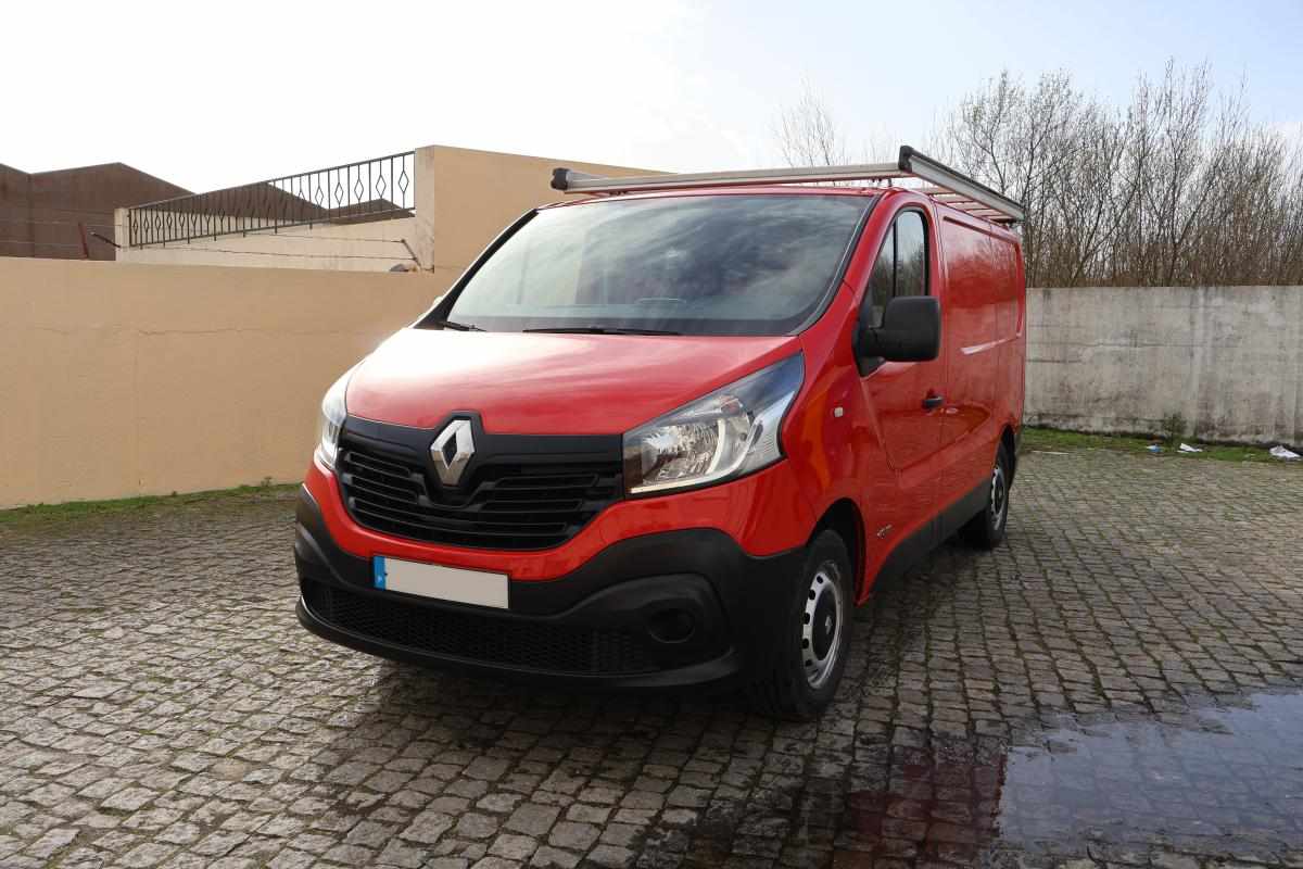 renault-trafic-l2h2-2-0dci-2016-diesel-1995cc
