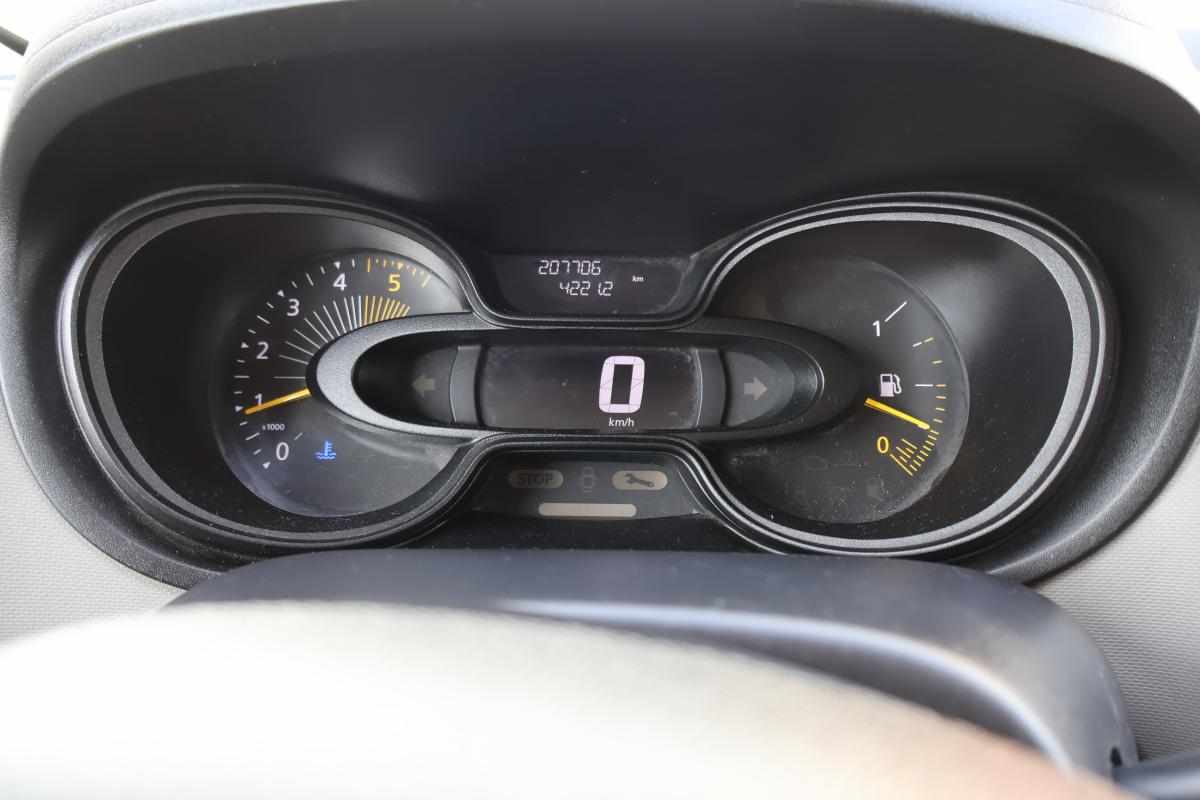 renault-trafic-l2h2-2-0dci-2016-diesel-1995cc