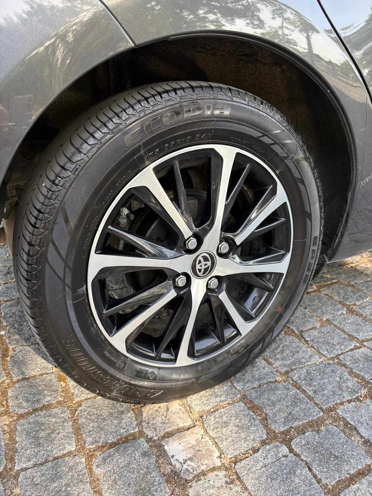 toyota-yaris-1-0-vvt-i-2019-gasolina-998cc