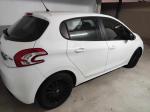 peugeot-208-1-2-vti-2014-gasolina-1199cc