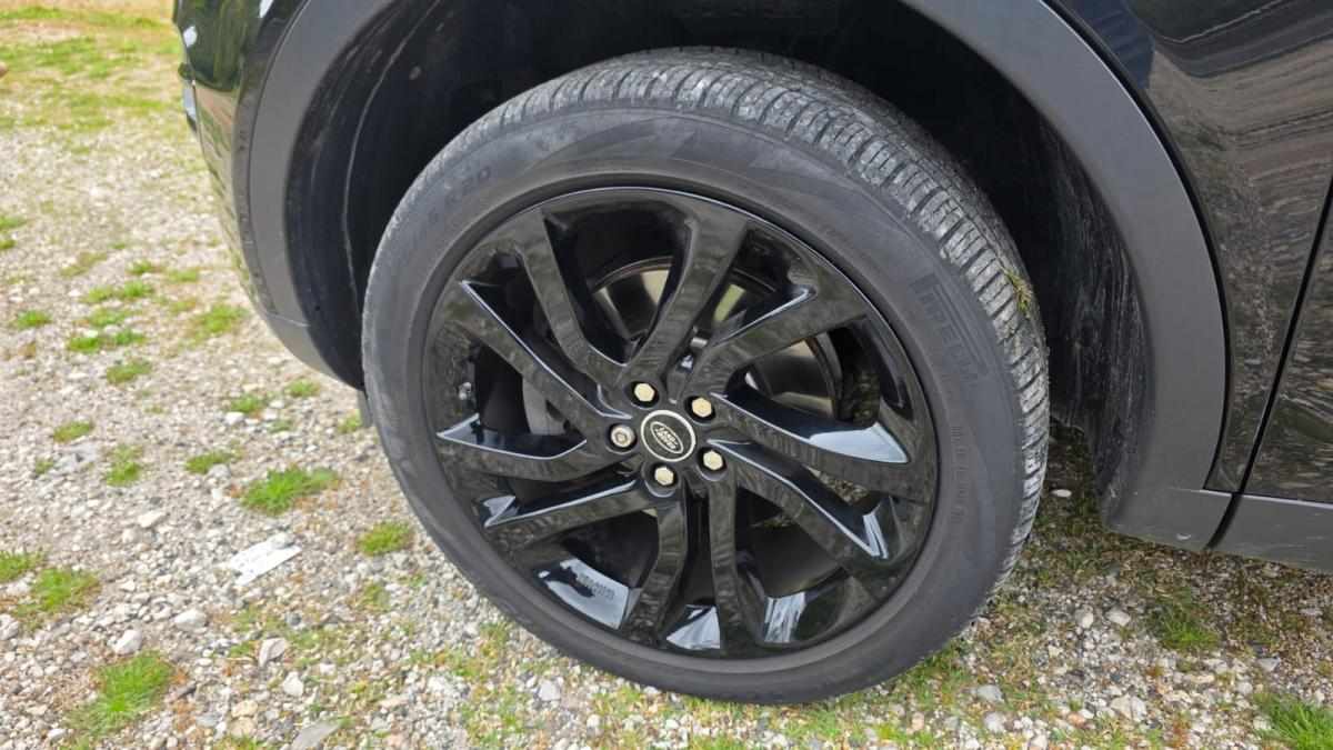 land-rover-discovery-sport-2-0-td4-awd-2017-diesel-1999cc