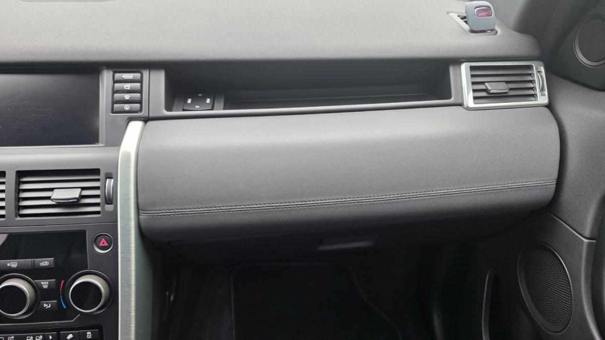 land-rover-discovery-sport-2-0-td4-awd-2017-diesel-1999cc