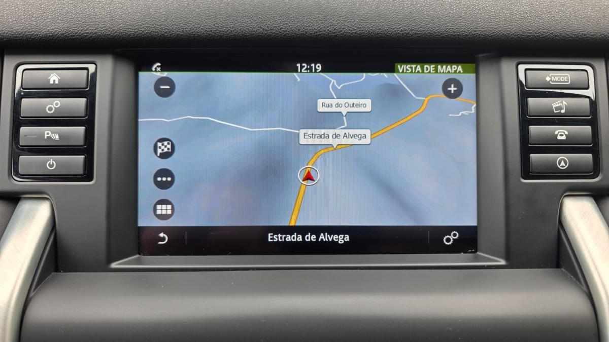 land-rover-discovery-sport-2-0-td4-awd-2017-diesel-1999cc