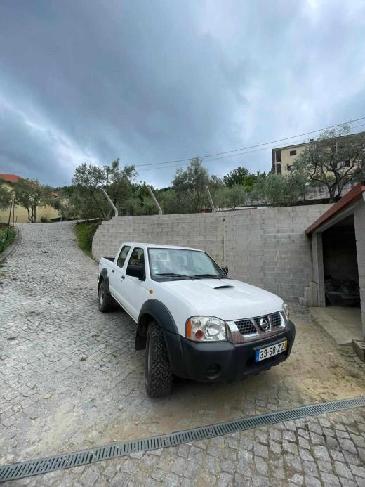 nissan-navara-2-5-awd-2005-diesel-2488cc