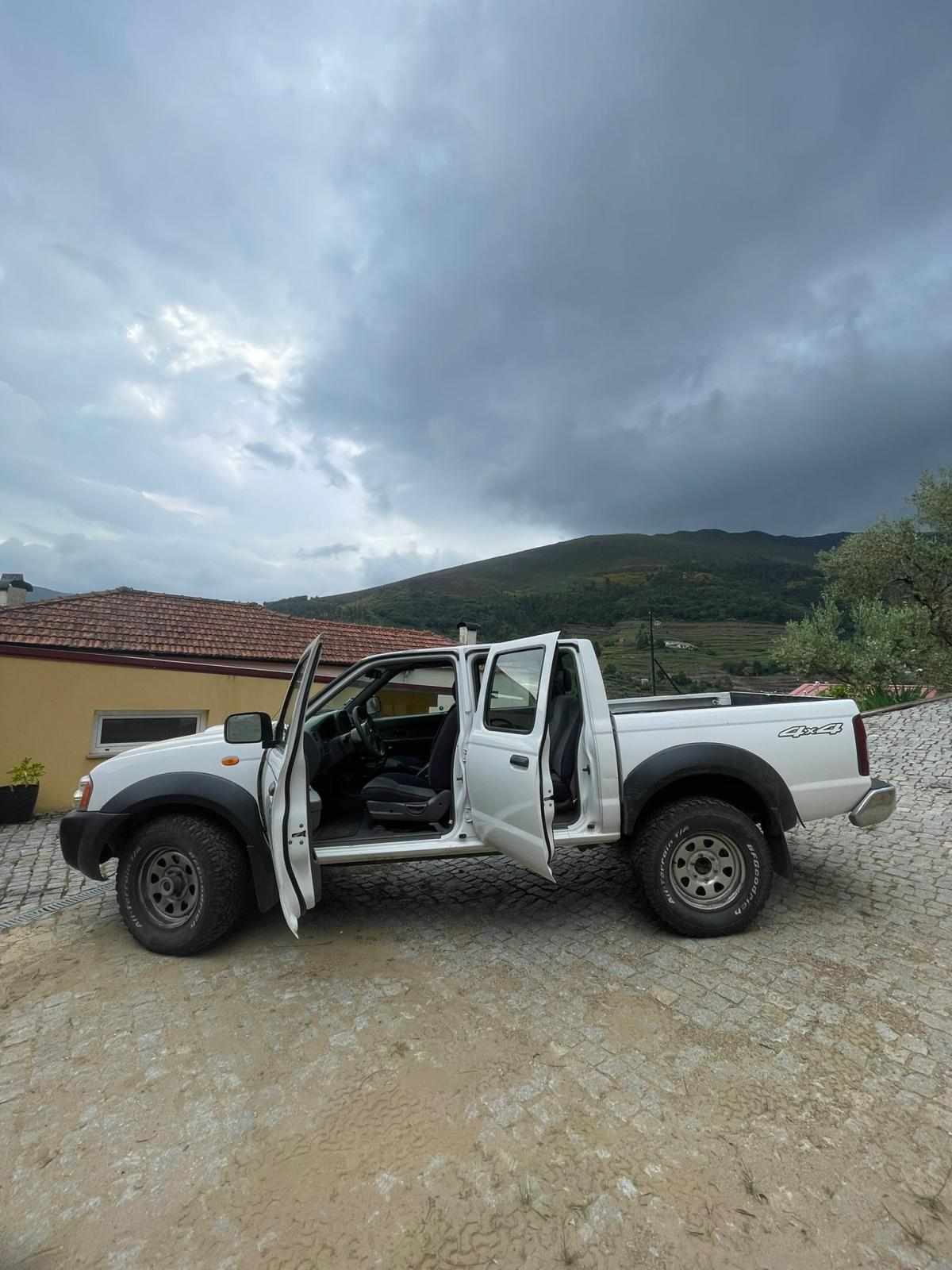 nissan-navara-2-5-awd-2005-diesel-2488cc