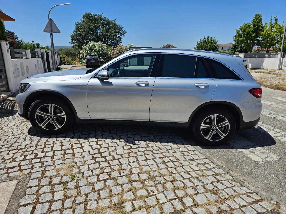 mercedes-benz-glc-250-d-4matic-2017-diesel-2143cc