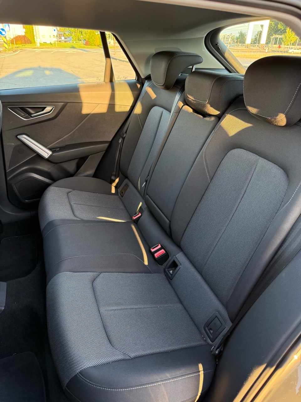 audi-q2-1-6-tdi-2018-diesel-1598cc