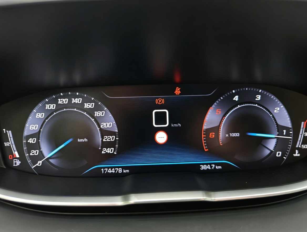 peugeot-3008-1-5-bluehdi-2018-diesel-1499cc