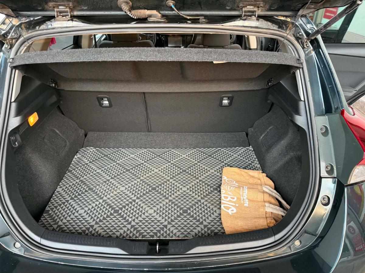 toyota-auris-1-4-2015-diesel-1364cc