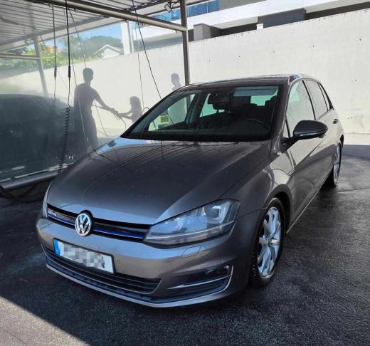 volkswagen-golf-1-6-tdi-bluemotion-2014-diesel-1598cc