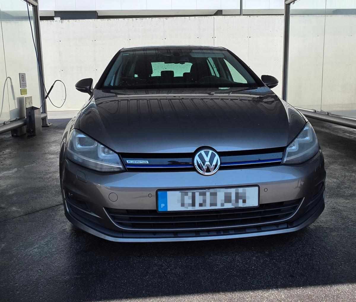 volkswagen-golf-1-6-tdi-bluemotion-2014-diesel-1598cc