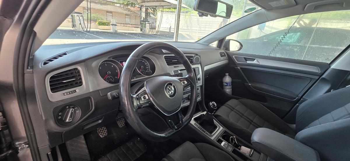 volkswagen-golf-1-6-tdi-bluemotion-2014-diesel-1598cc