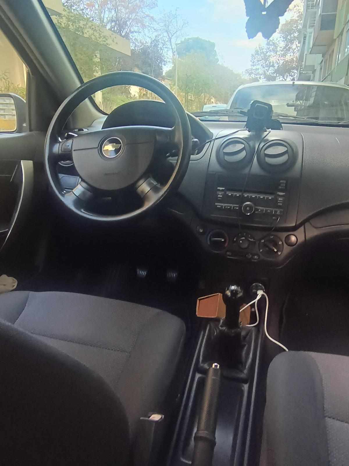 chevrolet-aveo-1-2-2009-gasolina-1206cc