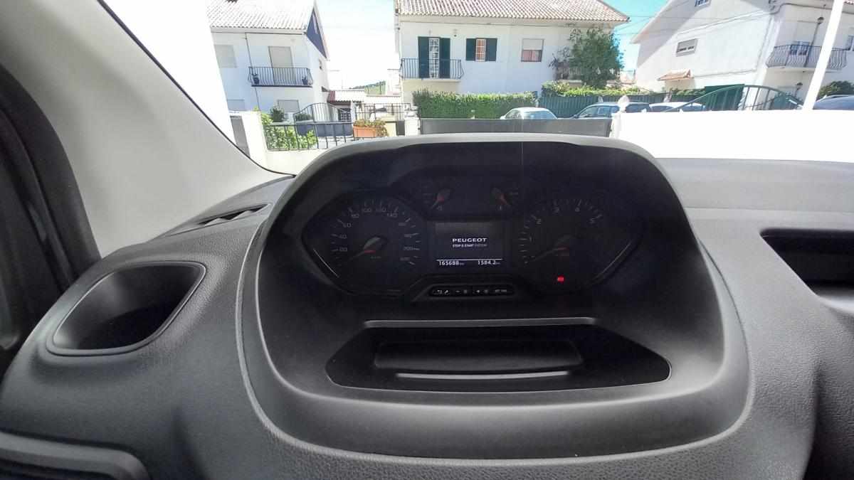 peugeot-partner-1-6-bluehdi-2019-diesel-1560cc