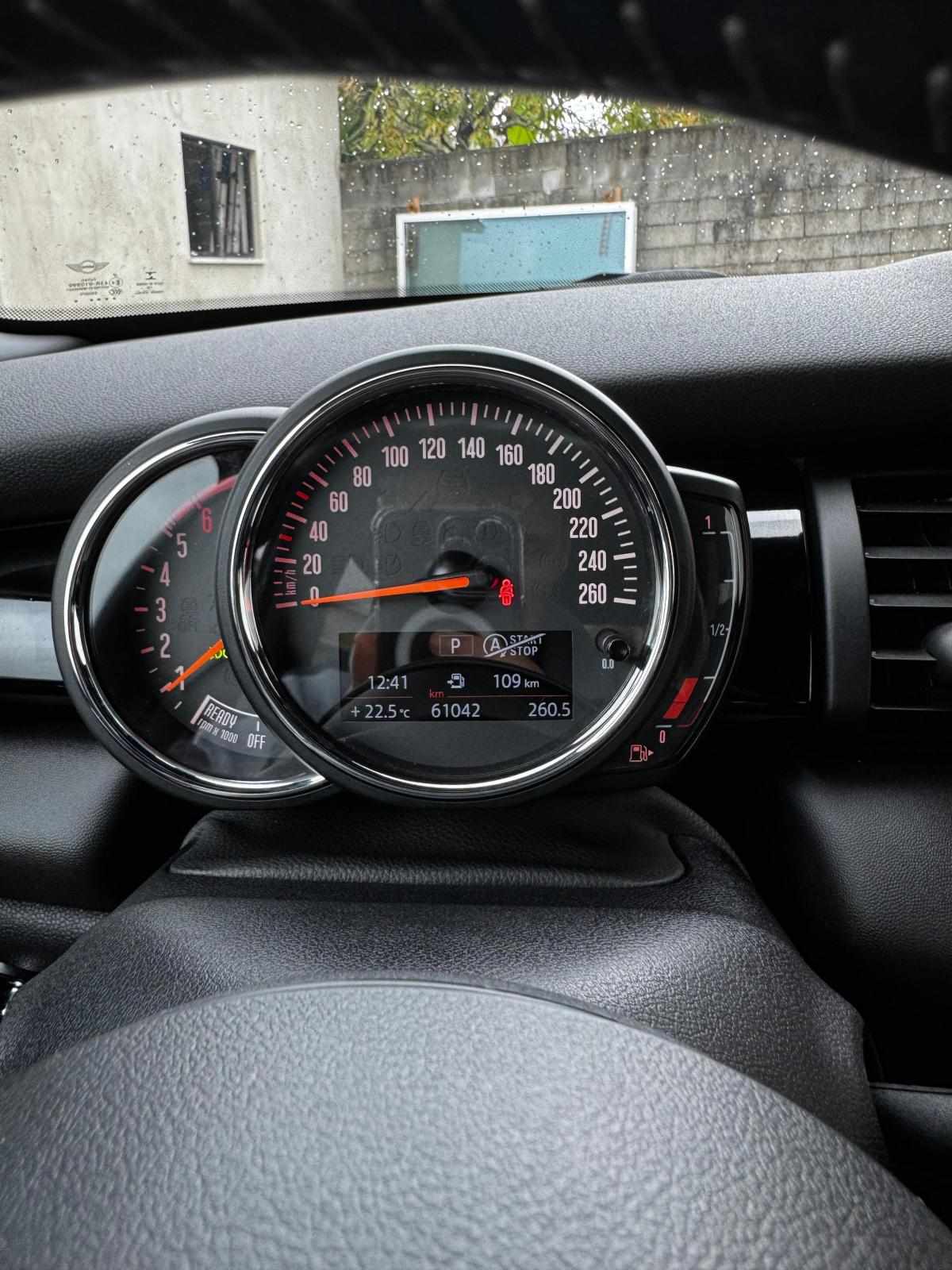 mini-hatch-d-1-5-2019-diesel-1496cc