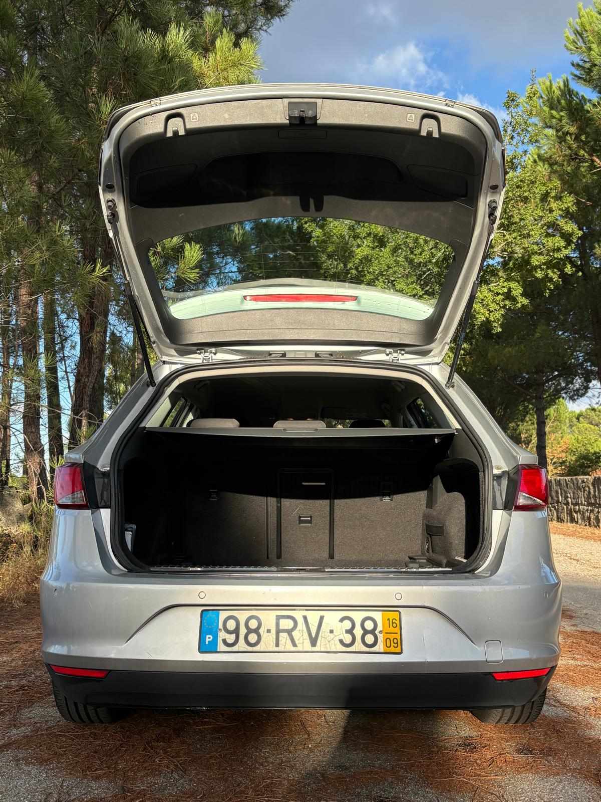 seat-leon-1-6-tdi-ecomotive-2016-diesel-1598cc