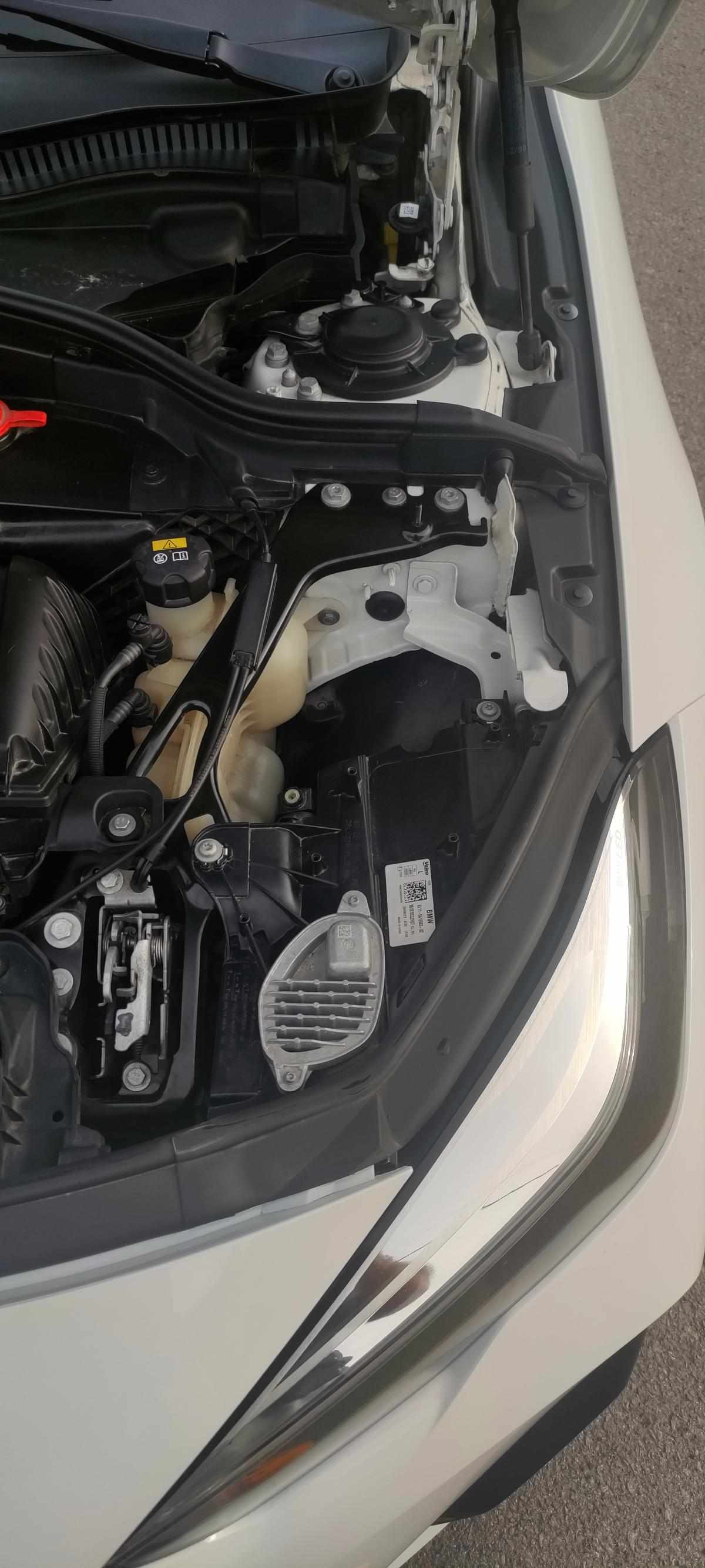 bmw-serie-2-216d-2021-diesel-1496cc