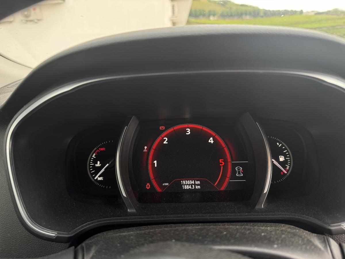 renault-megane-1-5-dci-2017-diesel-1461cc