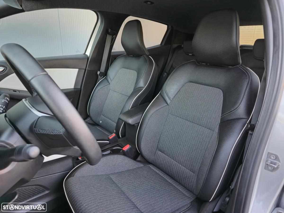 renault-clio-1-0-tce-2023-gasolina-999cc