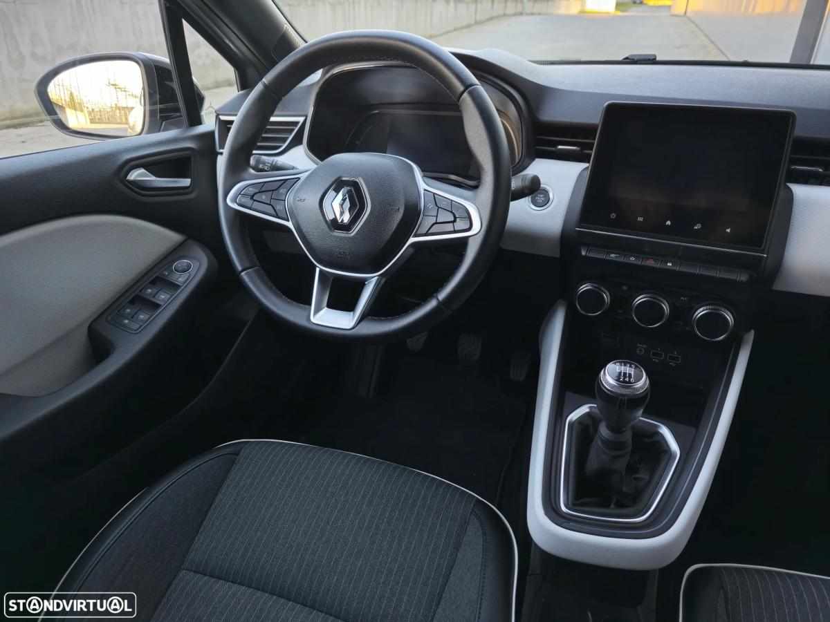 renault-clio-1-0-tce-2023-gasolina-999cc