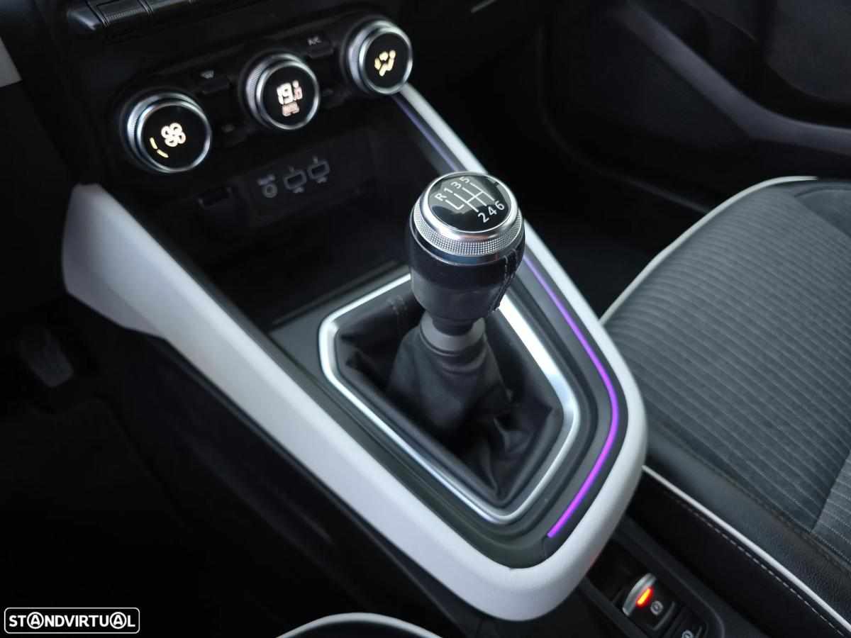 renault-clio-1-0-tce-2023-gasolina-999cc