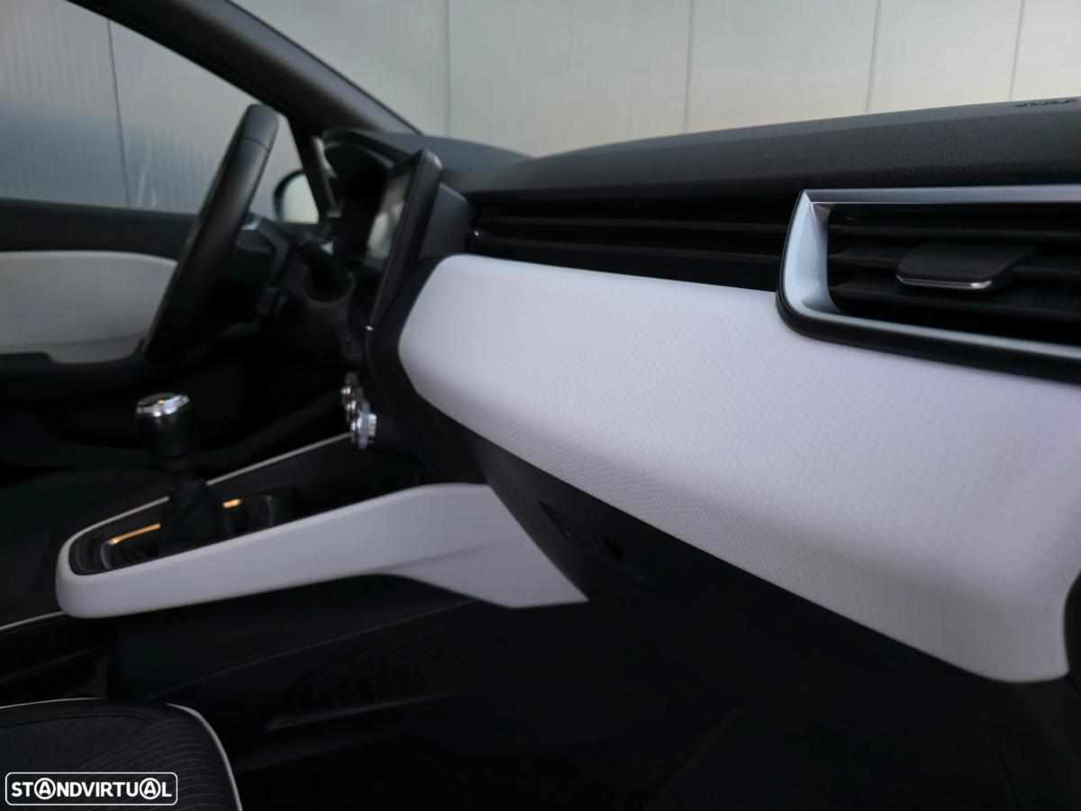 renault-clio-1-0-tce-2023-gasolina-999cc